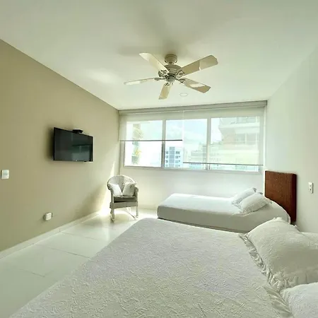 Hermoso Apartamento Familiar /Acceso Directo A La Playa. Morros 3 Cartagena Exterior photo